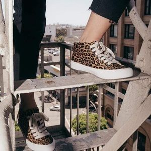 Seavees California Special Mulholland Sz 8. NIB.